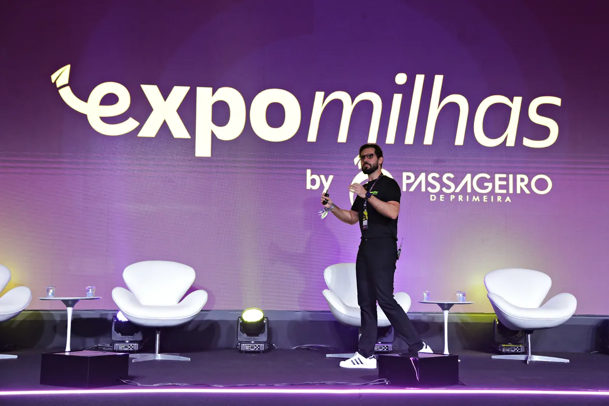 Palco da ExpoMilhas by Passageiro de Primeira